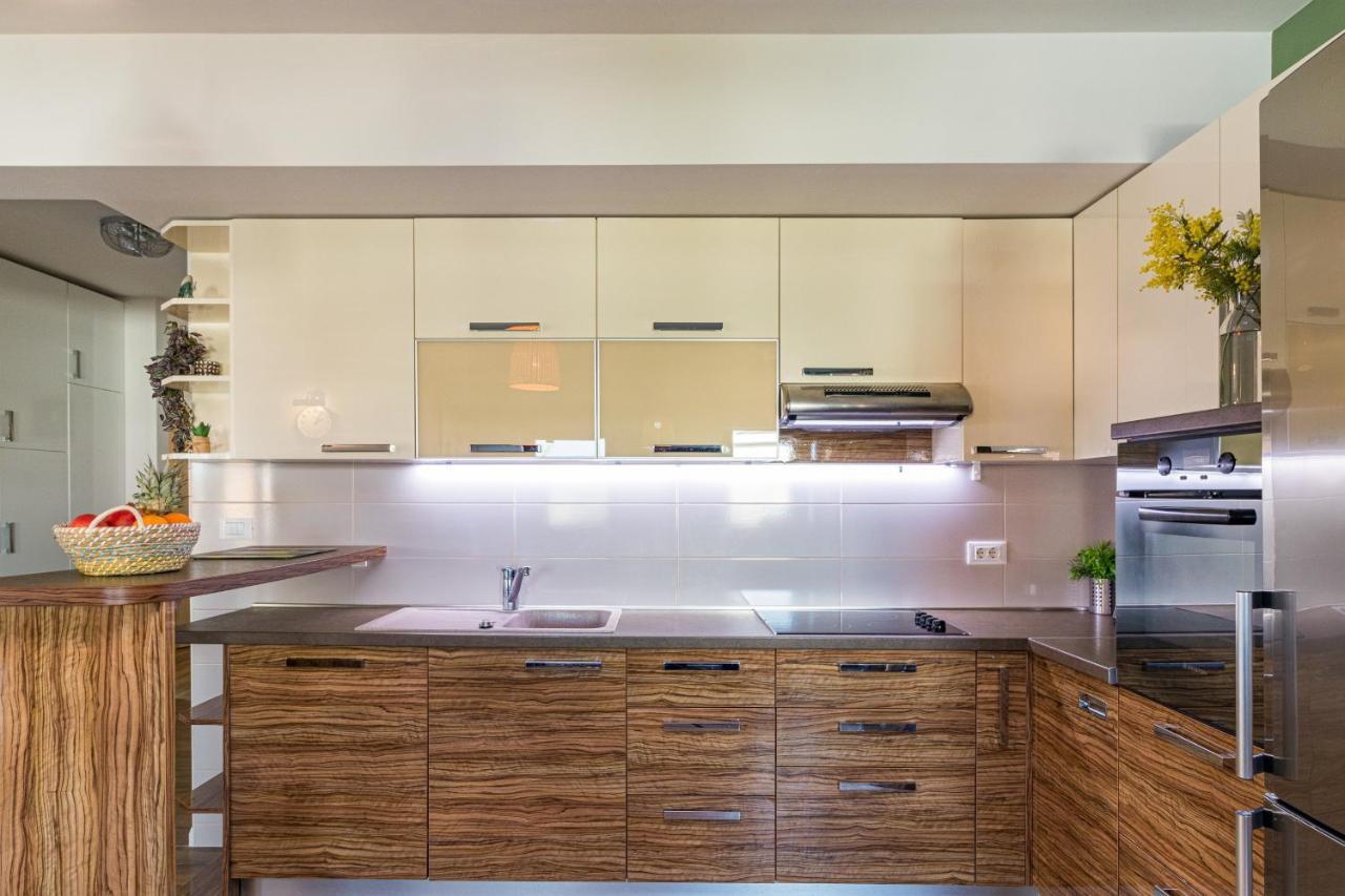 Lovely Istrian Apartment With A Private Swimming Pool And A Charming Garden Banjole Dış mekan fotoğraf