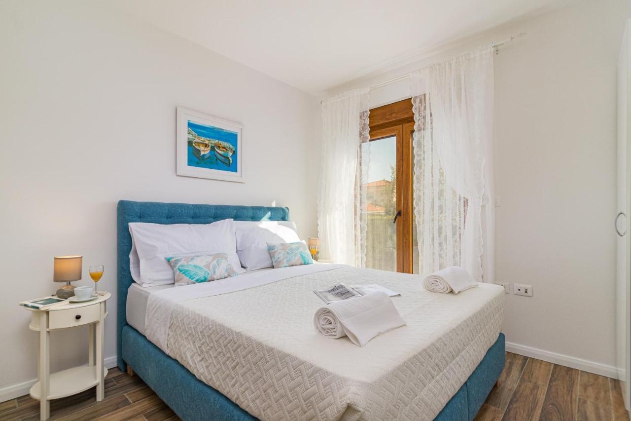 Lovely Istrian Apartment With A Private Swimming Pool And A Charming Garden Banjole Dış mekan fotoğraf